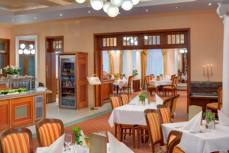 Ensana Centrální Lázně — Restaurace a bary
